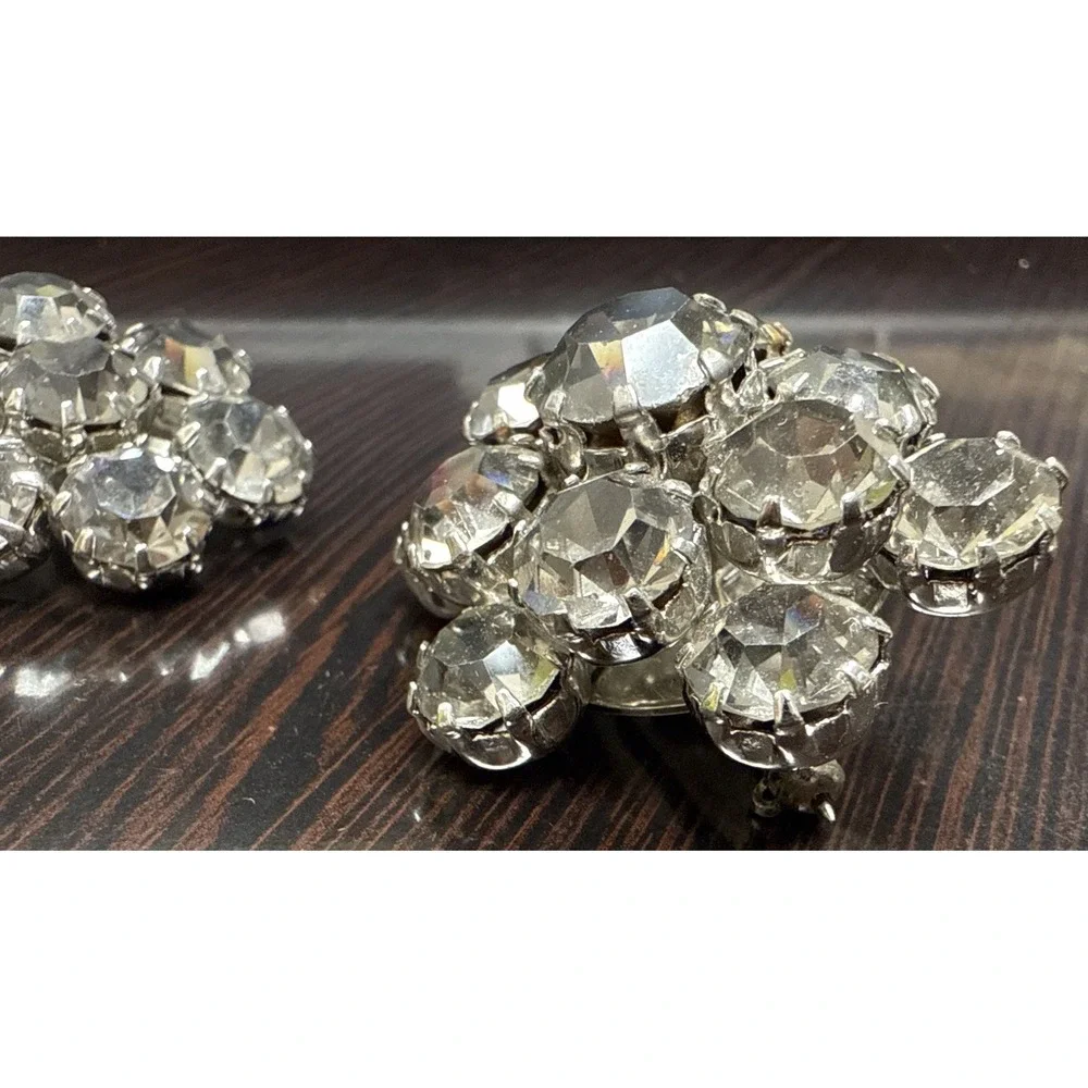 Vintage Signed Weiss Clear Rhinestone Brooch & Clip Earring Jewelry Set Estate